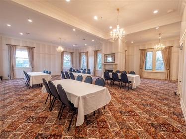 image shows the meeting set up in a room